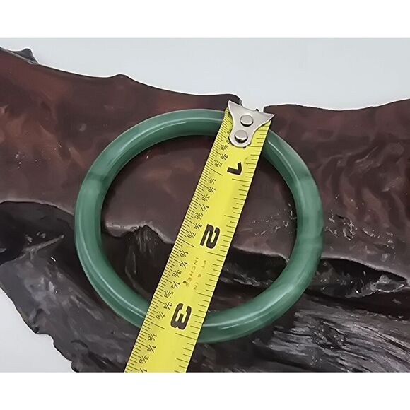 Set of 2 Chinese greenstone Bangle Bracelets ( 2 Sizes ) - Picture 2 of 8